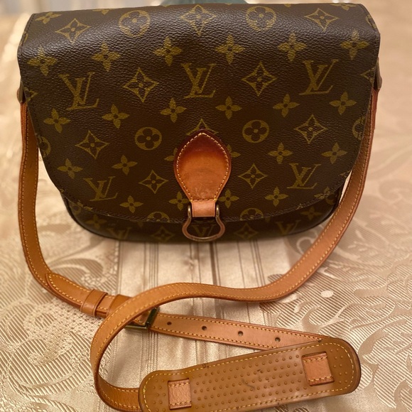 Louis Vuitton St Cloud medium sizeCrossbody bag - Picture 9 of 13